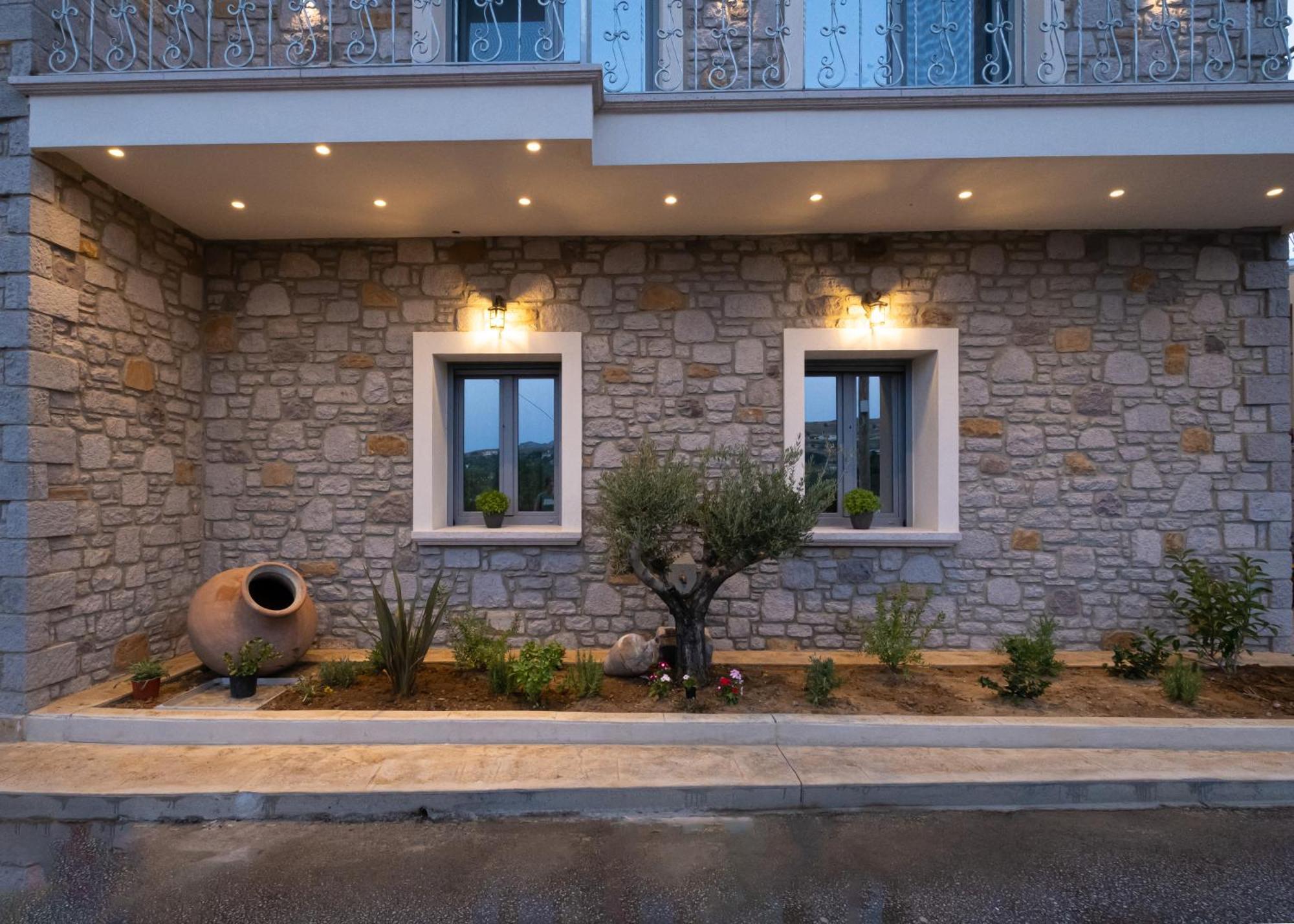 Zeus & Emmanuil Luxury Houses Myrina Exterior photo
